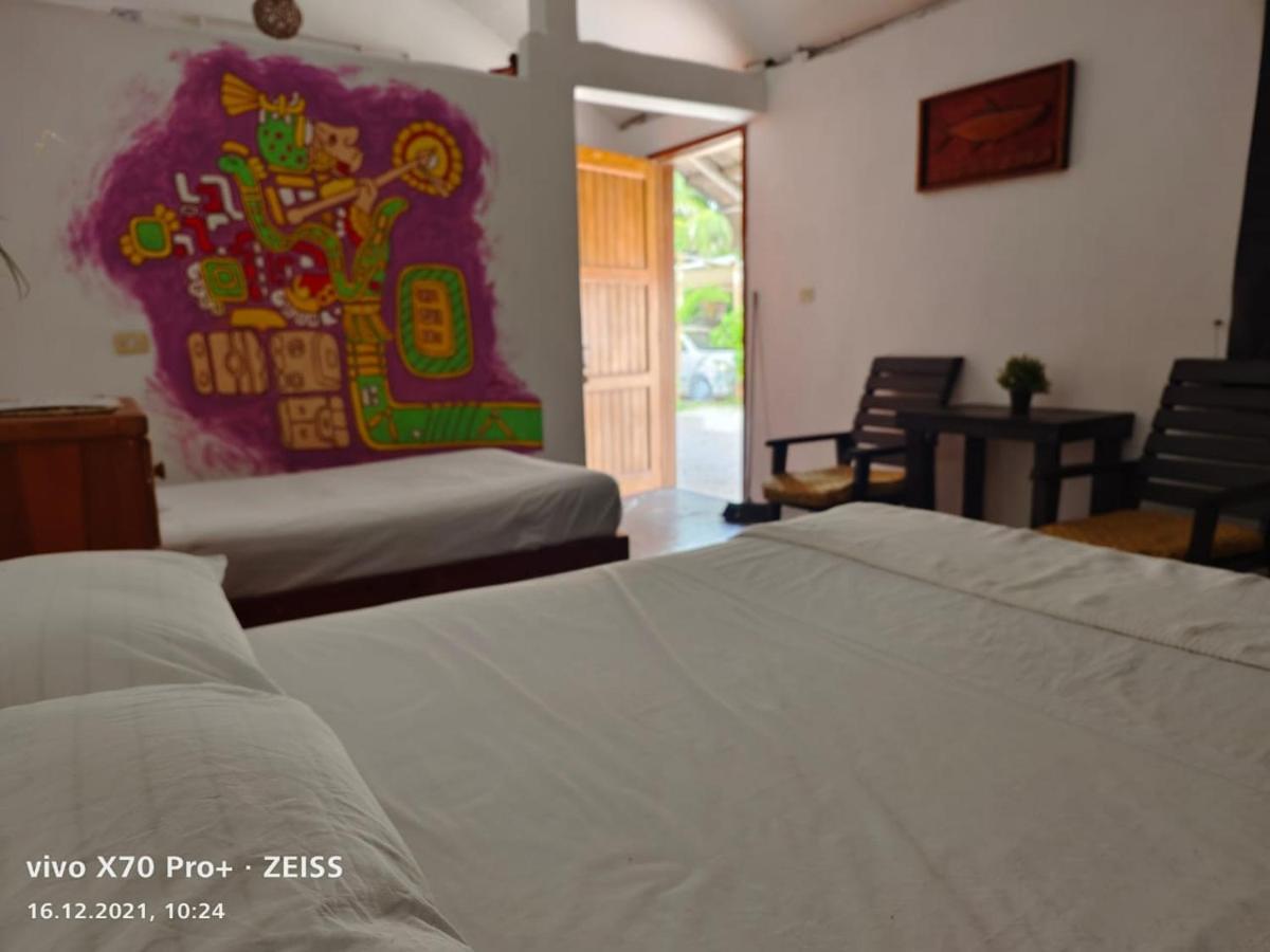 Lunazul Eco-Cabana Frente Al Mar Mahahual Exteriér fotografie