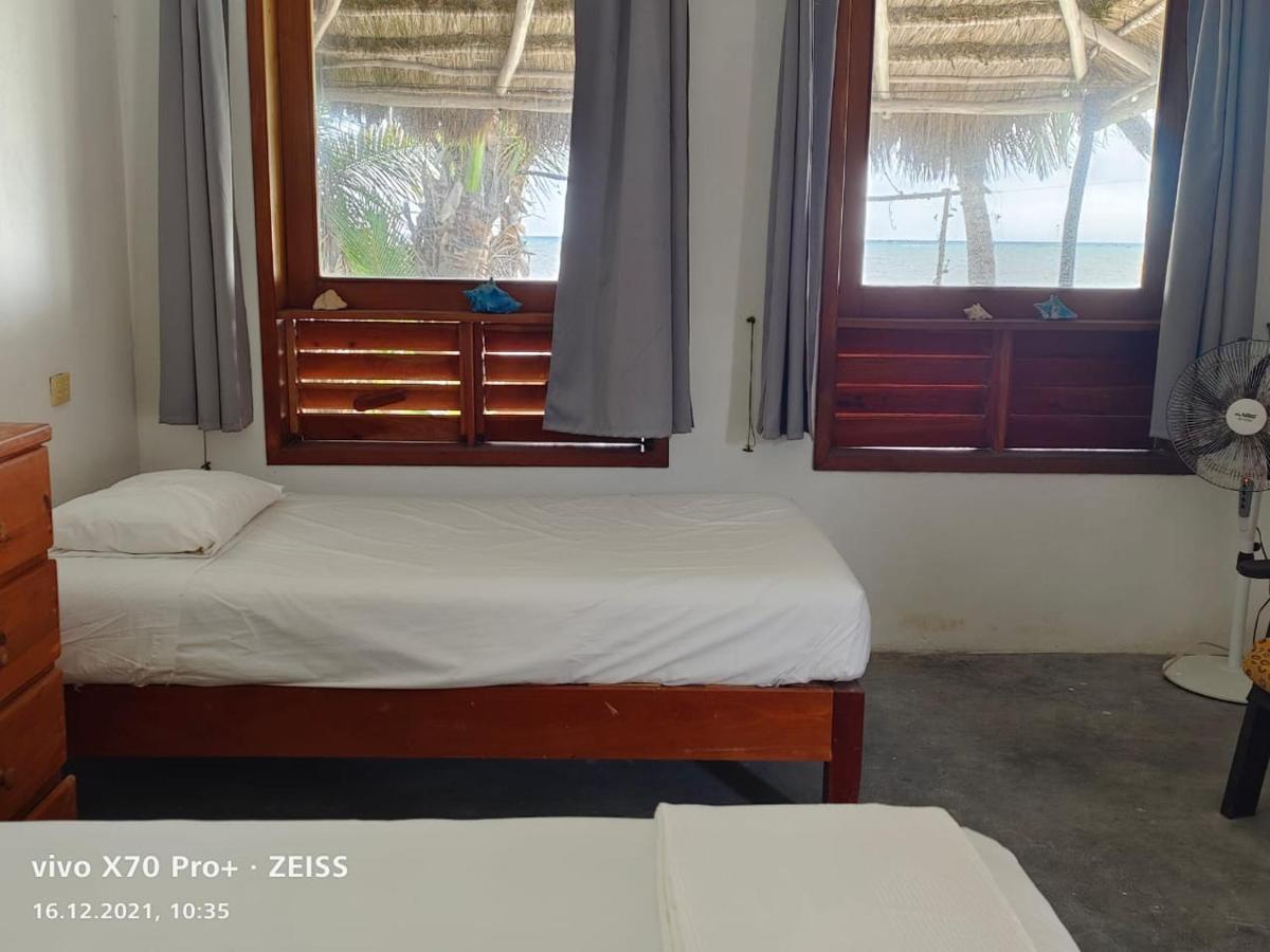 Lunazul Eco-Cabana Frente Al Mar Mahahual Exteriér fotografie
