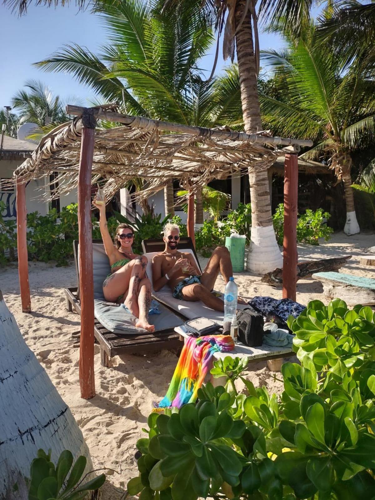 Lunazul Eco-Cabana Frente Al Mar Mahahual Exteriér fotografie