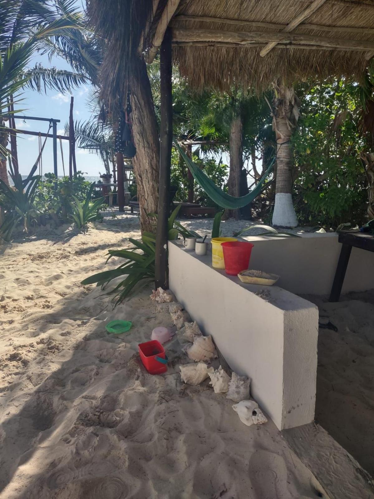 Lunazul Eco-Cabana Frente Al Mar Mahahual Exteriér fotografie